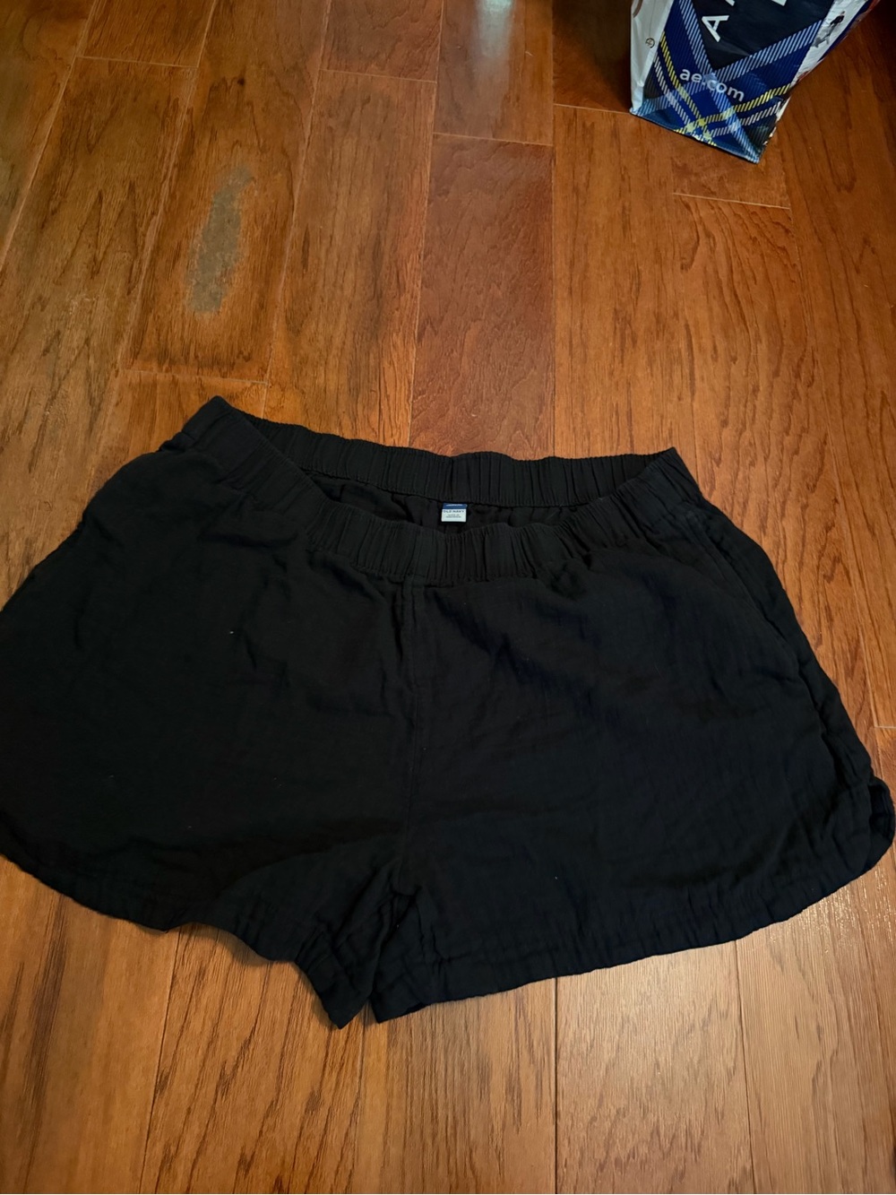 Old Navy Black High-Waist Elastic Shorts
